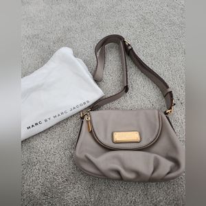Marc Jacobs Q Natasha Crossbody
